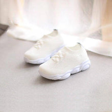 Load image into Gallery viewer, Jesse Unisex Baby Sneakers