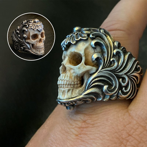 💀💀Vintage polish floral armor antler skull ring