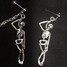 Load image into Gallery viewer, Vintage Punk Skull Skeleton Pendant Dangle Earrings