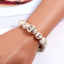 Load image into Gallery viewer, Vintage Skull Style Strand Bracelet