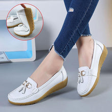 Load image into Gallery viewer, Women’s Leather Loafers Breathable Slip on Driving Shoes