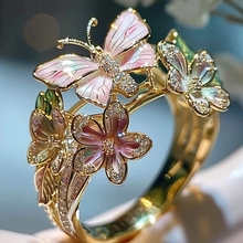 Load image into Gallery viewer, Butterfly Flower Ring