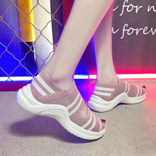 Load image into Gallery viewer, WOMEN BREATHABLE COMFY SANDAL SHOES