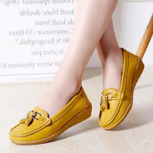 Load image into Gallery viewer, Women’s Leather Loafers Breathable Slip on Driving Shoes