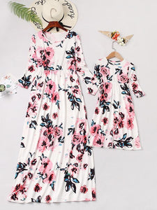 NEW Casual Floral Round Neck Three Quarters Sleeve Mommy And Me Matching Dresses