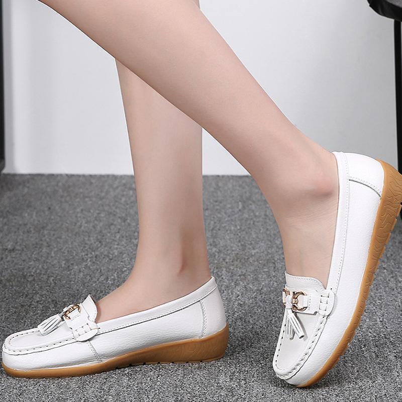 Women’s Leather Loafers Breathable Slip on Driving Shoes